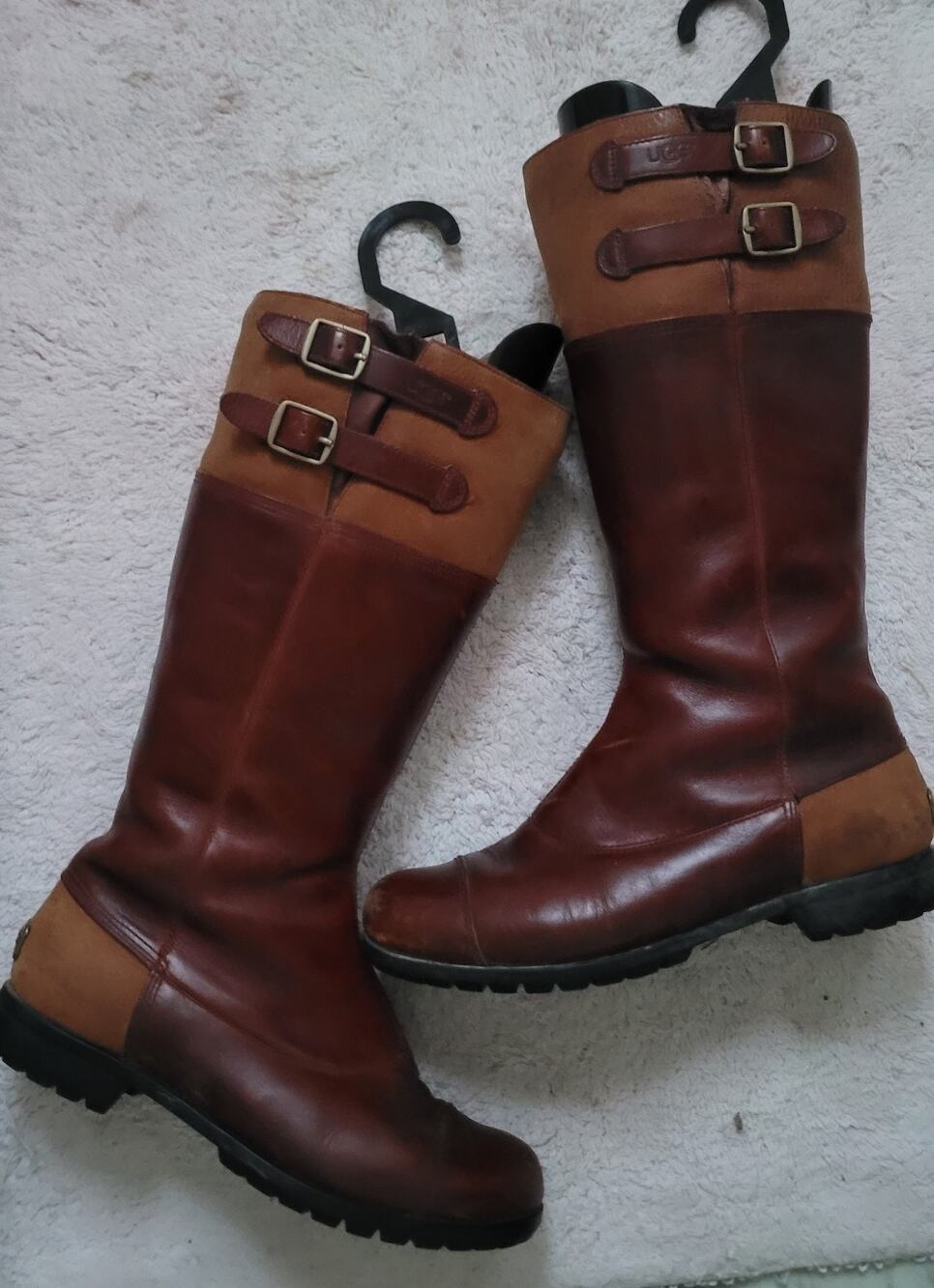 UGG Oxblood & Tan Leather Barolo Shearling Lined Tall Moto Riding Boots, Sz 7.5